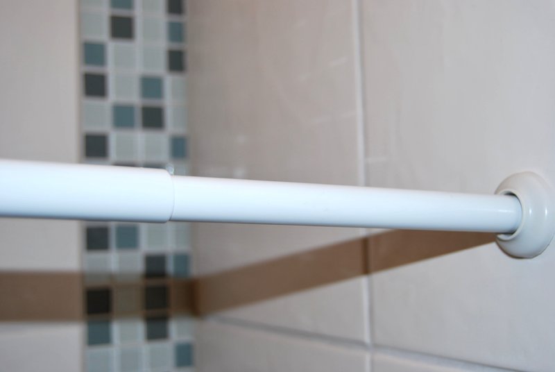 Teleskop - Duschstange 70-120cm weiß